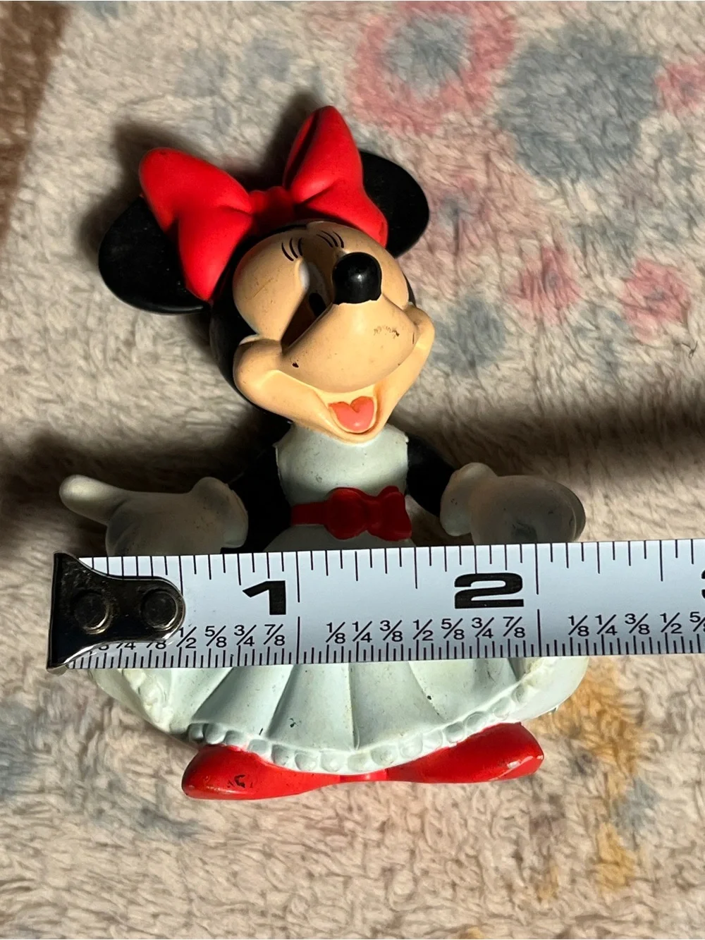 Vintage Disney Minnie Mouse PVC Figure White Dress Red Bow Applause China